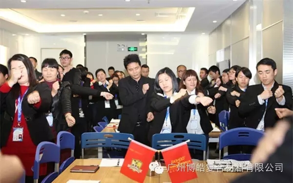 拍打心包經，跟壓力說“拜拜”